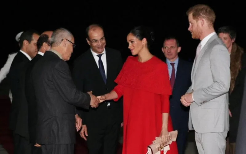 L'avion Royal Air Maroc du Prince Harry et Meghan Markle arrivé en retard (vidéo)