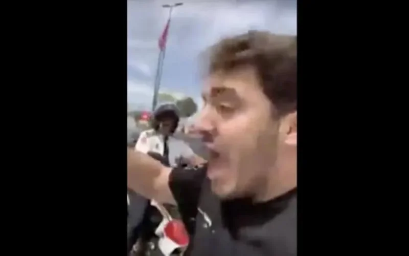 « Nous sommes en 2019 et un policier me frappe dans la rue » (vidéo)