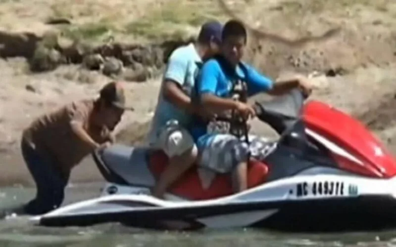 Pour 1000 euros, des trafiquants assurent la traversée en Jet-Ski vers Sebta