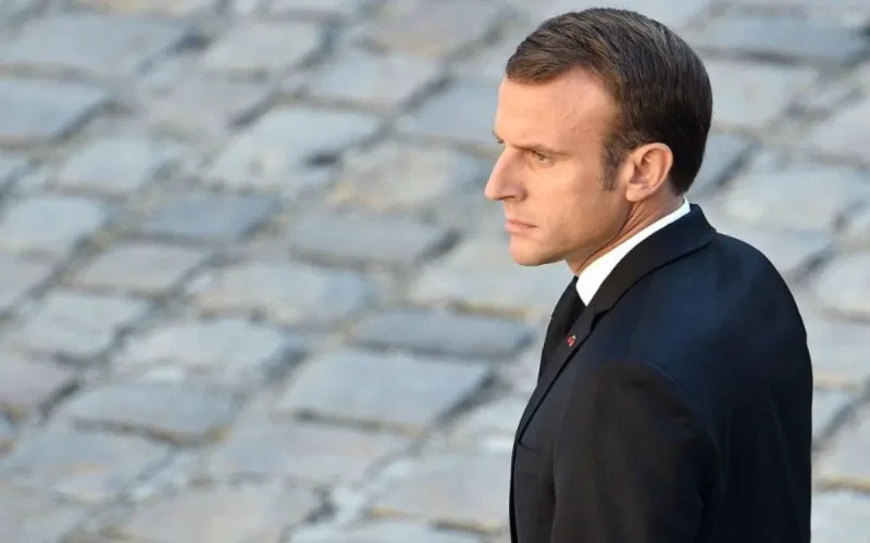 France : Macron prône la fermeté sur l'immigration
