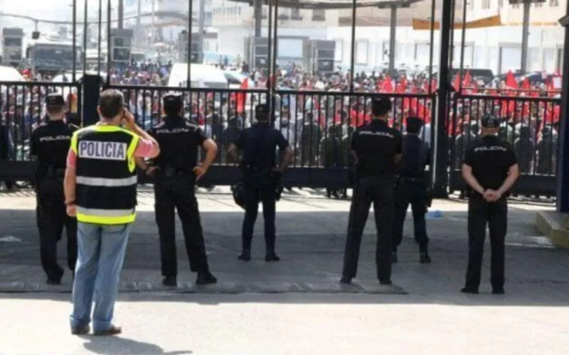 Ceuta : le Maroc ferme la frontière, la tension monte (vidéo)