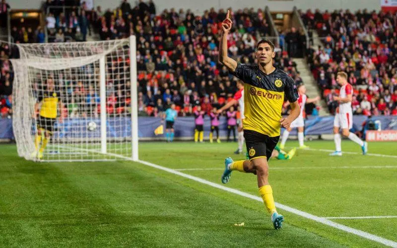 Le doublé historique d'Achraf Hakimi qui sauve le Borussia Dortmund (vidéo)