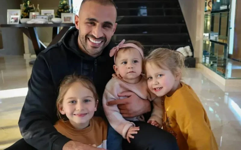 Badr Hari remercie le roi Mohammed VI