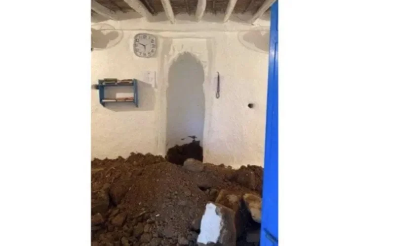 Une mosquée vandalisée par des chercheurs d'or à Larrache (Photos)