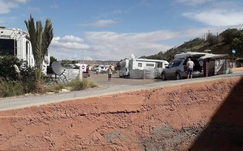 Danielle, camping-cariste française bloquée au Maroc, très remontée, dénonce la situation