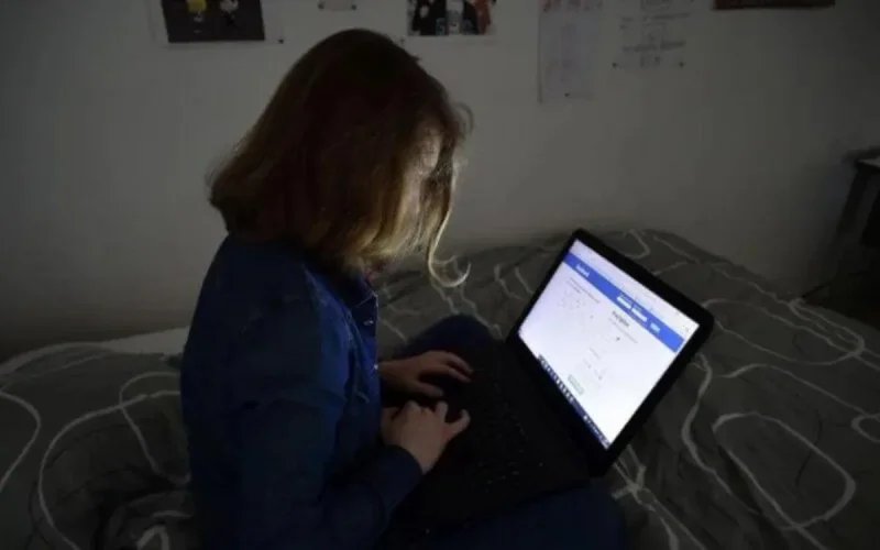 Un MRE victime de sextorsion, un jeune d'Oued Zem interpellé