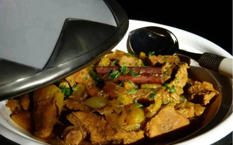 Tajine aux oignons grelots