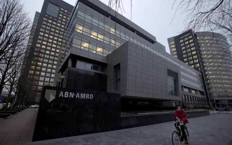 Pays-Bas : comme en France, les musulmans victimes d'« apartheid bancaire »