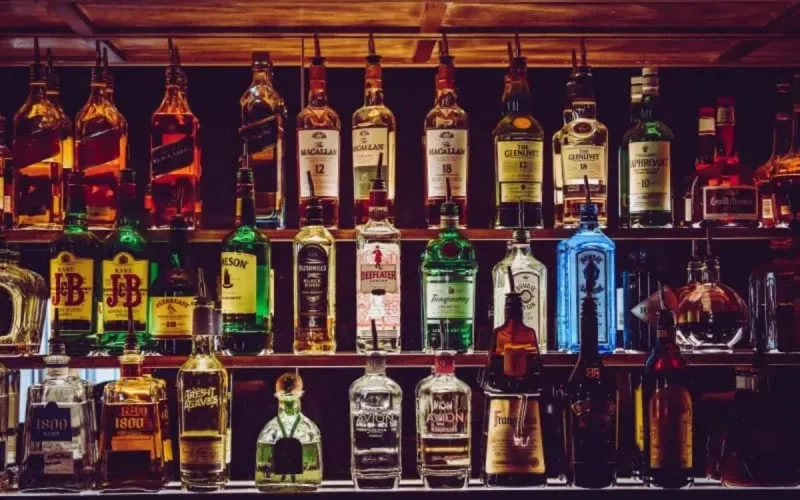 Tanger fait un cadeau aux bars