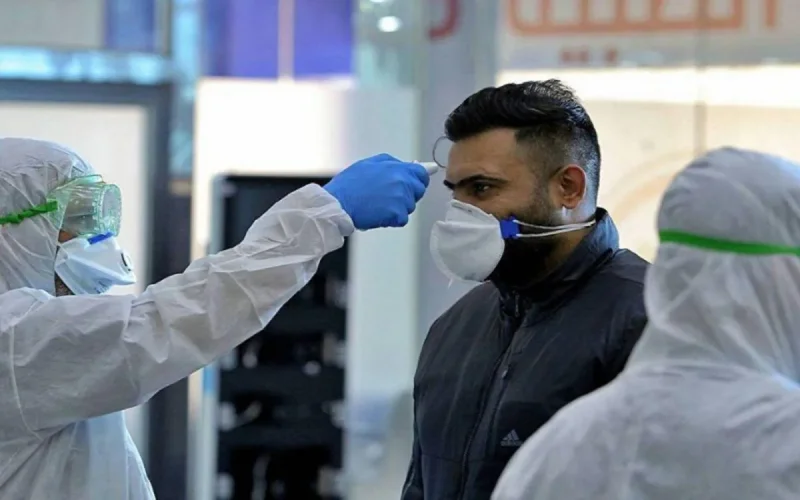 Des cas de contaminations parmi les voyageurs de la liste B