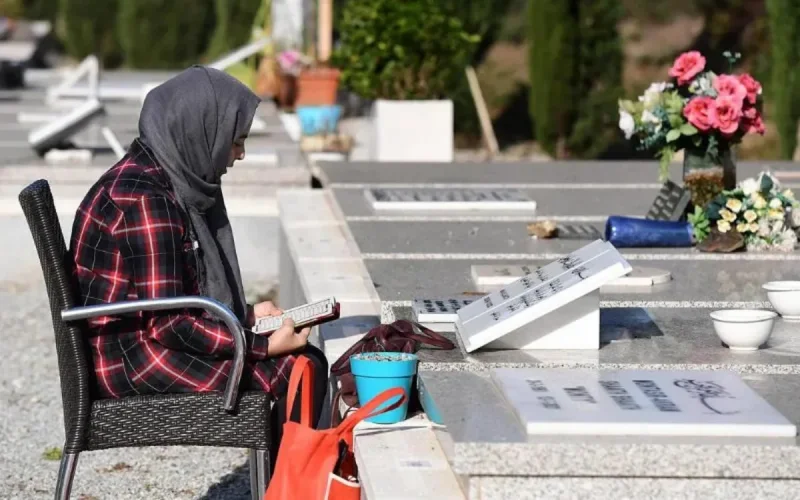 Les musulmans ressentent « chagrin et honte » quand ils enterrent leurs morts dans des cimetières catholiques