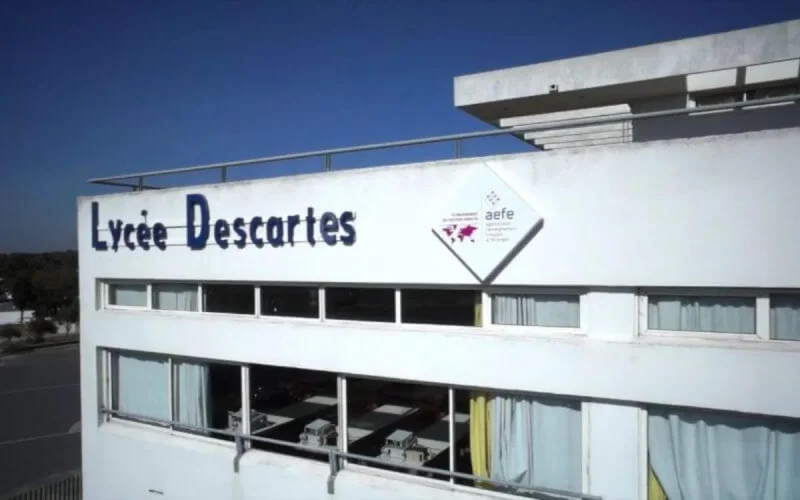 La fausse bombe au lycée Descartes est l'œuvre d'un malade mental