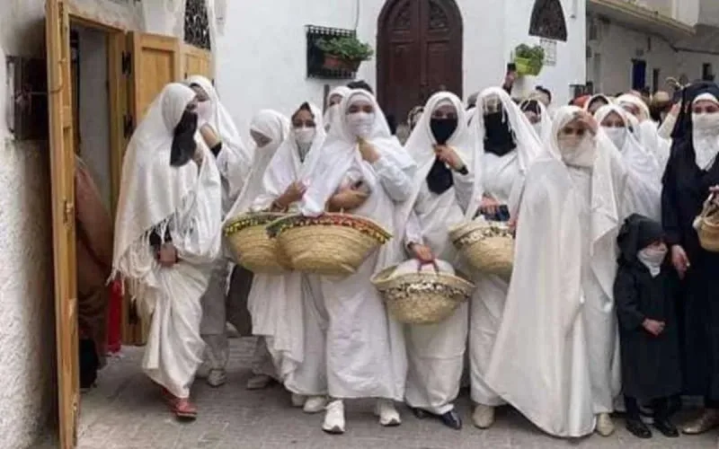 Le Maroc et l'Algérie se disputent la paternité du haïk