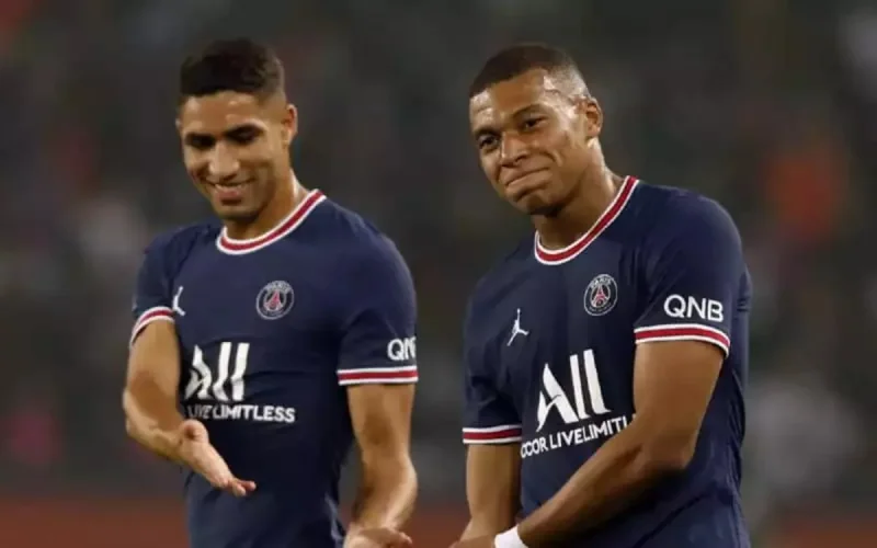 "Violeur" : Kylian Mbappé défend son ami Achraf Hakimi