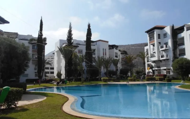 Les prix des loyers des appartements meublés flambent à Agadir