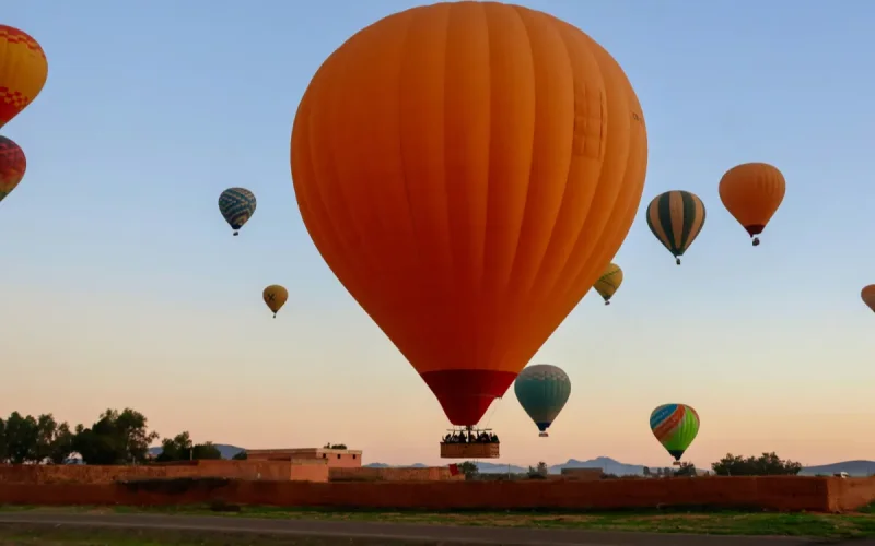 L'Algérie vise 8 millions de touristes en 2029, le Maroc en est déjà à 14,1 millions en 8 mois