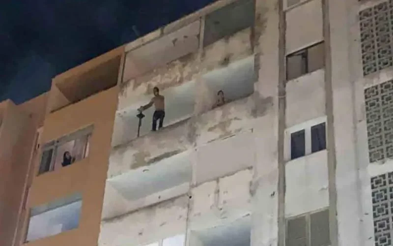 Un Marocain arrêté en Espagne après avoir menacé de se jeter dans le vide