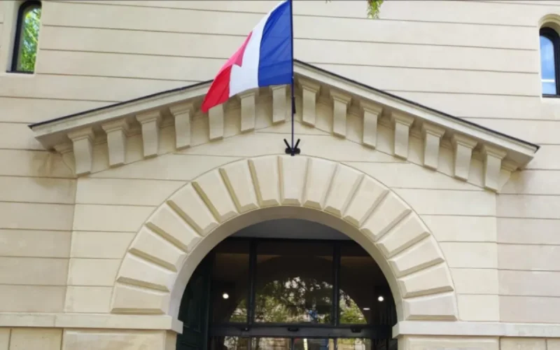 Deux Marocains attendent depuis 2022 un simple rendez-vous en préfecture : la justice condamne deux fois l'État le même jour