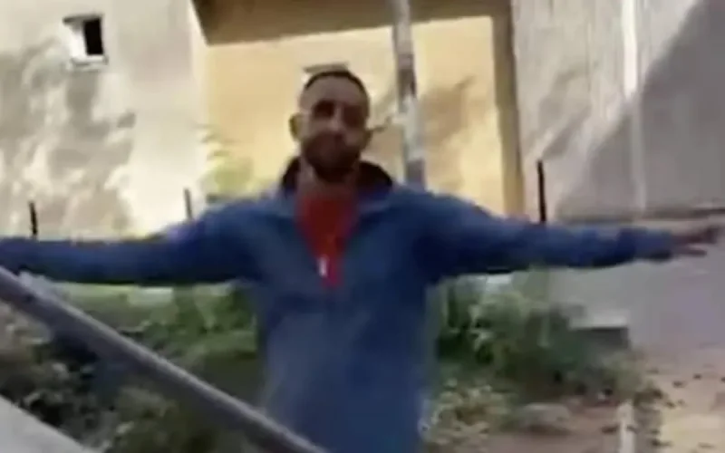 Mehdi Benatia relève haut la main le défi de la lucarne (vidéo)