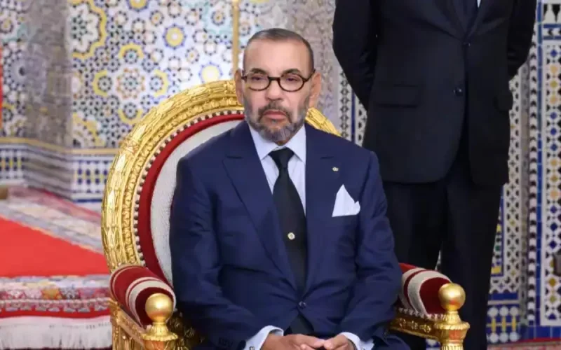 Le roi Mohammed VI rend hommage à Mustapha Dassoukine