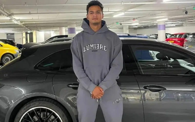 La Porsche Panamera de Mohamed Ihattaren brûlée