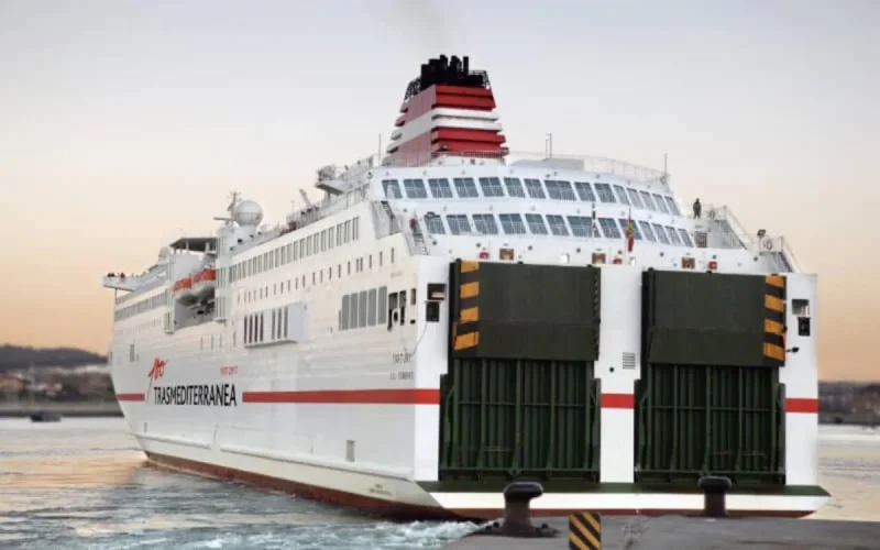 Un accord entre les ports d'Algésiras et Tanger-Med pour faciliter le passage des MRE