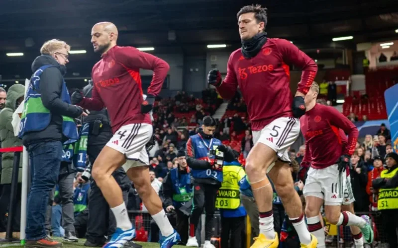 Manchester United éliminé mais un Sofyan Amrabat impressionnant