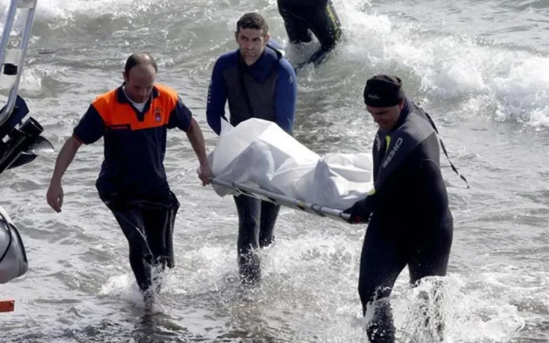 Espagne : des fonctionnaires impliqués dans une affaire de trafic de corps de migrants marocains
